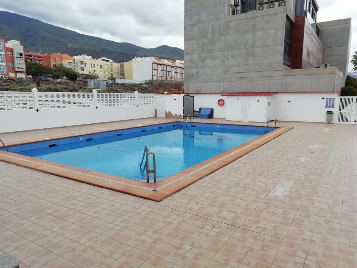 Avenida Deluxe Candelaria Exteriör bild